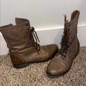Steve Madden Troopa Boots